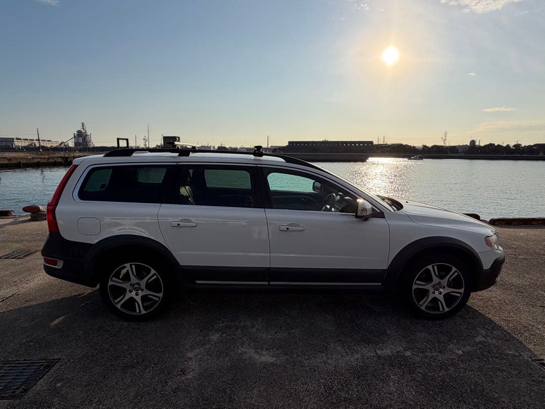 パーツ Volvo XC70 AWD 3.0L - 118,000km
