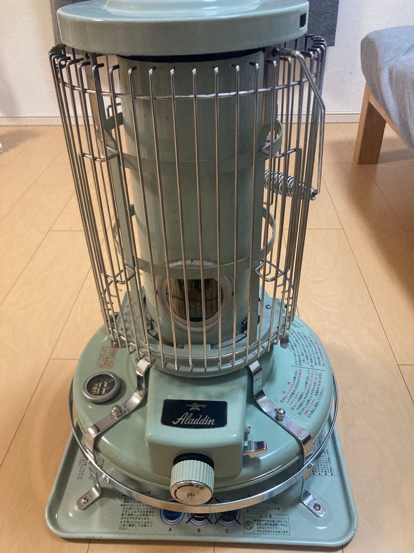 アラジンAladdin ミントグリーン 石油ストーブBF3902 アラジン / Aladdin ブルーフレームヒーター 石油ストーブ シリーズ39