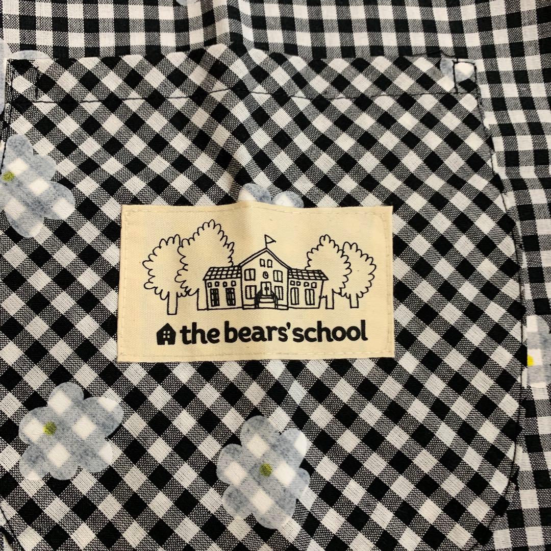 くまのがっこうエプロン 保育士 幼稚園教諭 - メルカリ