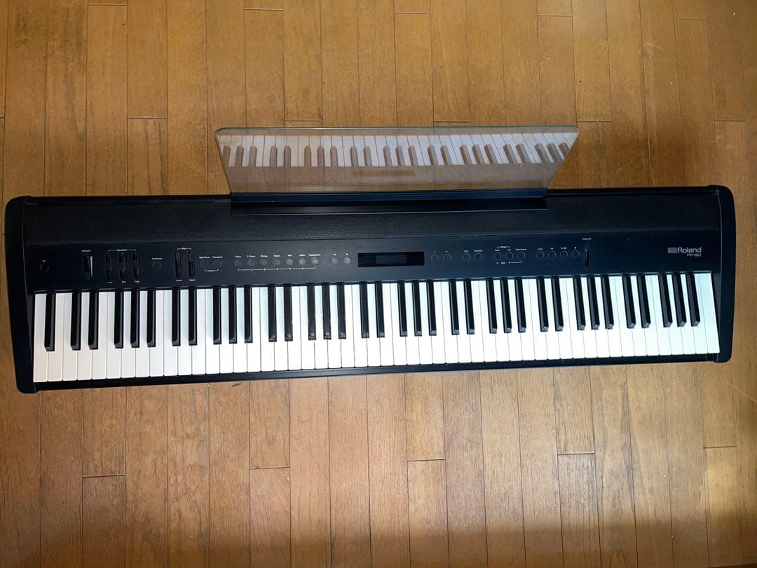 Roland FP-60 電子ピアノ 88鍵（スタンド/ペダル付き・使用頻度少） Roland FP-60 電子ピアノ 88鍵（スタンド/ペダル付き・使用頻度少