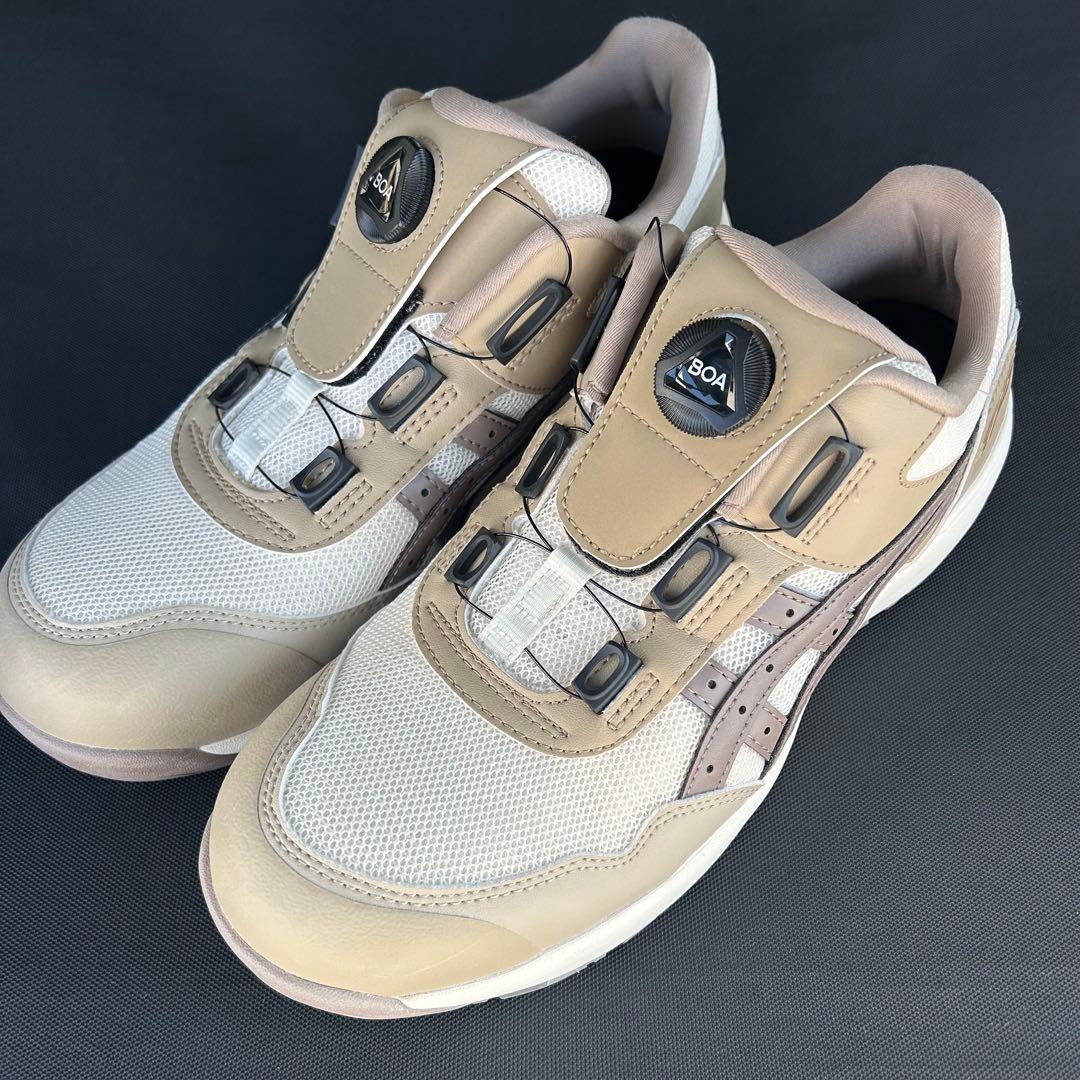 ウィンジョブCP209 BOA 25AWシーズン限定カラー クリーム26.5cm - メルカリ