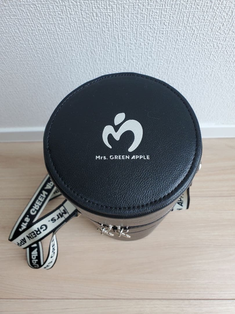 ミセス ライトスティックバッグ (ブラック) - メルカリ