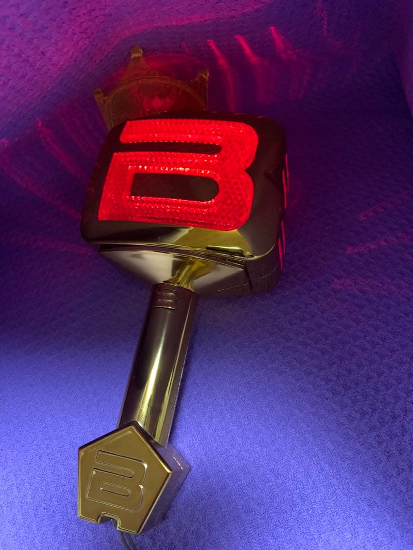 bigbang Bロゴ ペンライト ゴールド