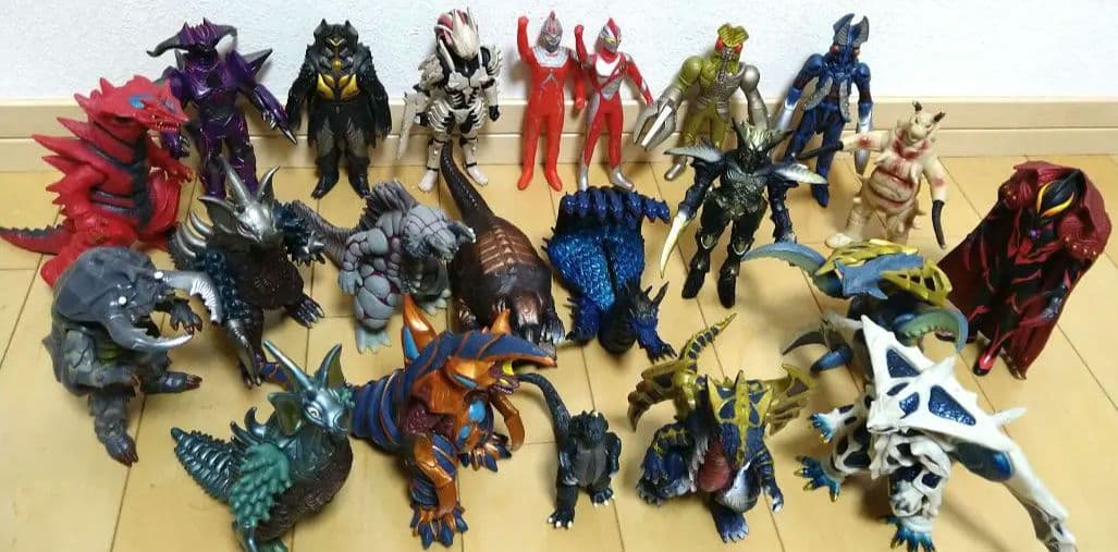 ☆まとめ売り☆ウルトラマン怪獣 ソフビ 22体セット - メルカリ