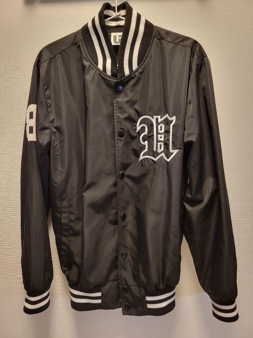UVERworld TAKUYA∞着用 THELIVEグッズアウタースタジャン - メルカリ