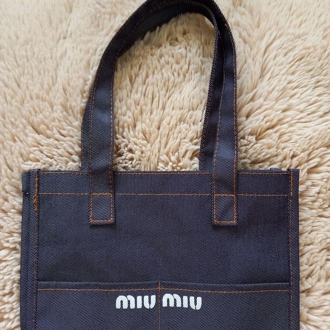 miumiu♡ノベルティトートバッグ♡デニムコーティング♡1点のみ - メルカリ