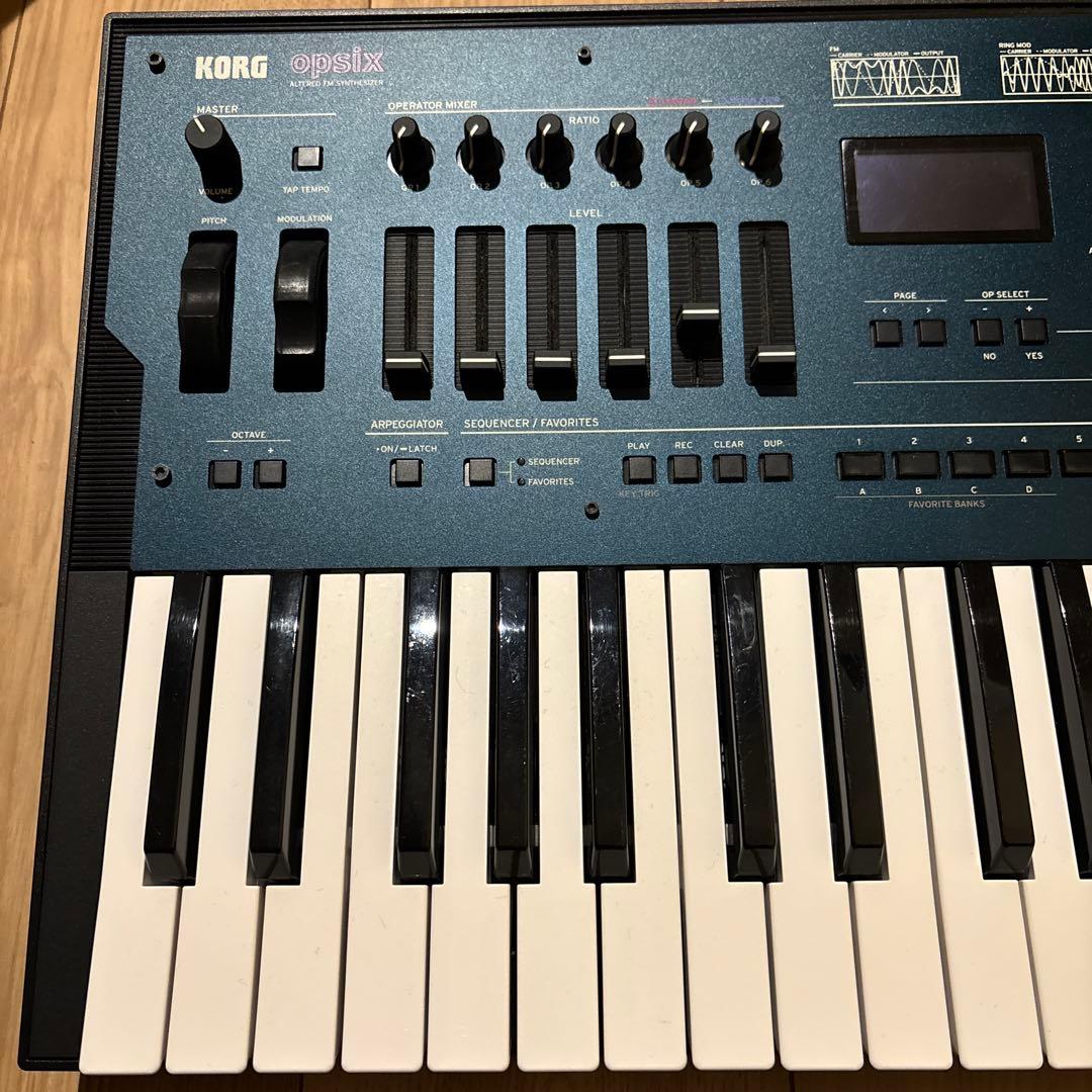 美品】korg opsix mk1 純正ソフトケース付き - メルカリ