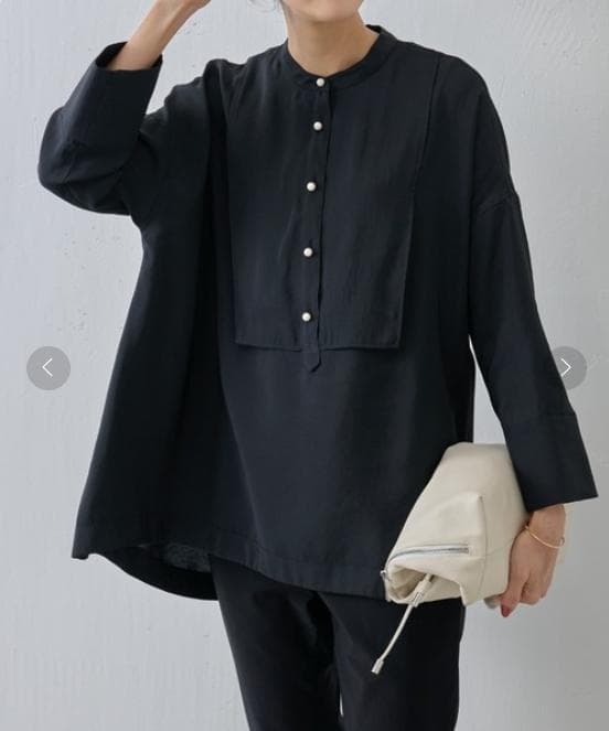 BEARDSLEY パール釦袖ボリュームシャツ Fサイズ ブラック - メルカリ