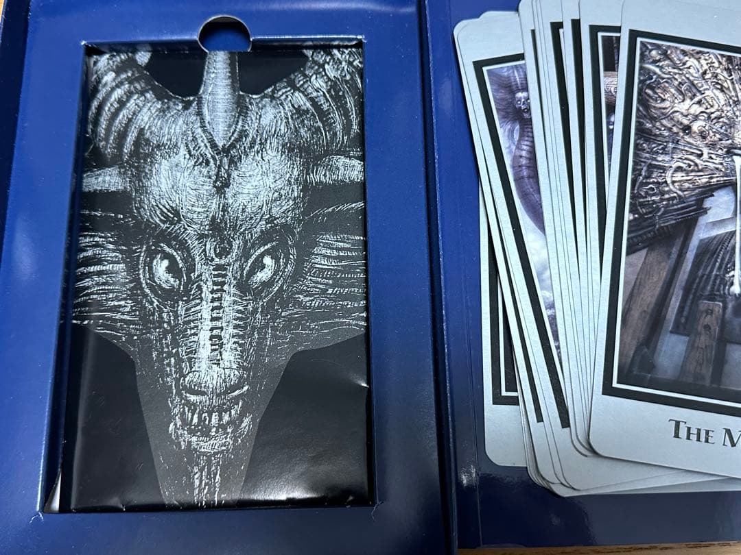 H.R.GIGER TAROT アクロン・タロット　H.R.ギーガー