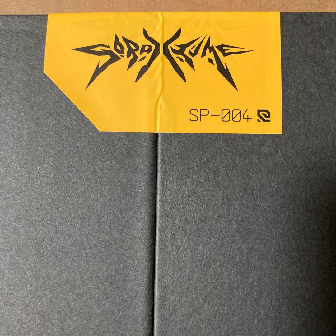 WALLHACK SP-004 Limited Edition: Twins - メルカリ