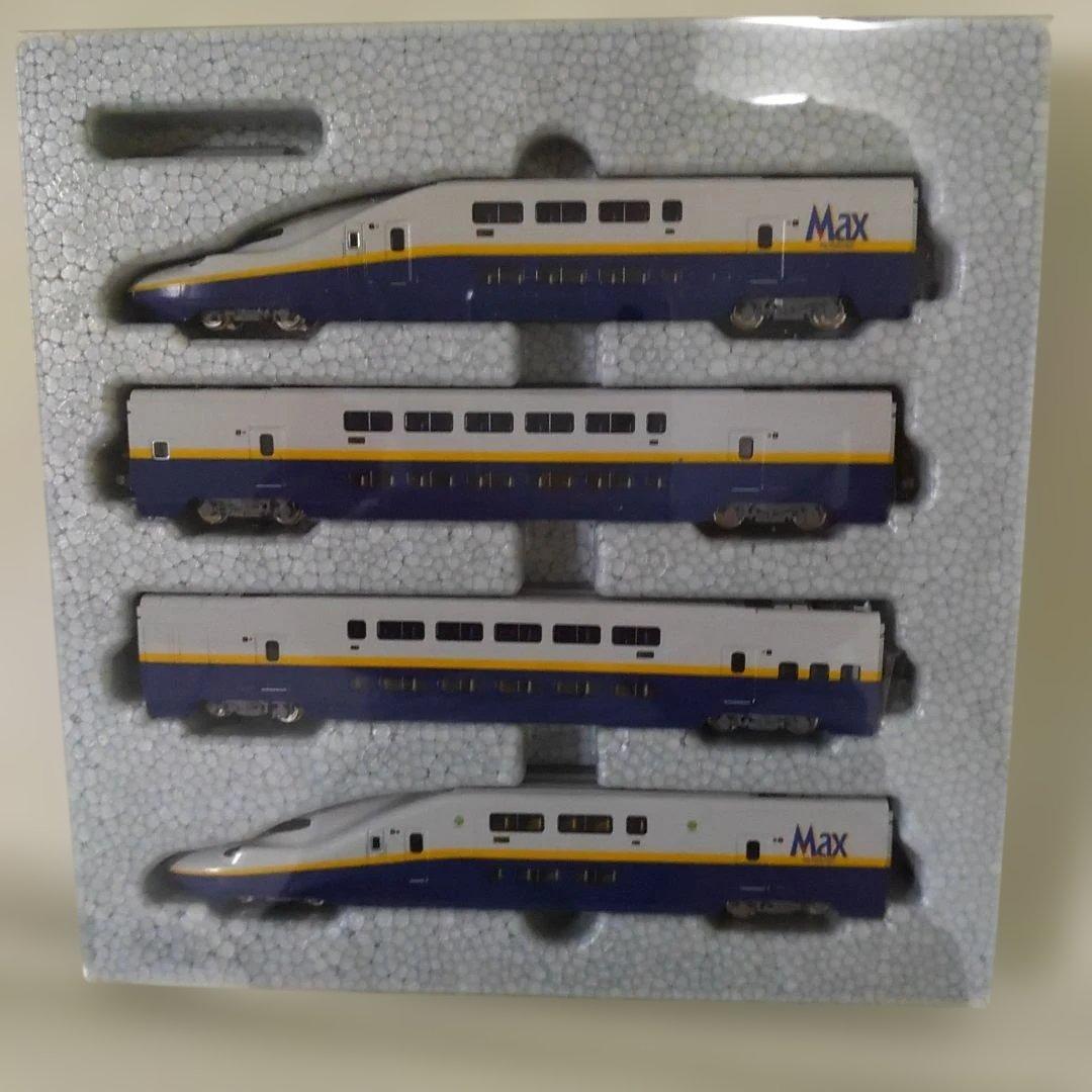 KATO E4系新幹線 \"Max\" 基本セット4両