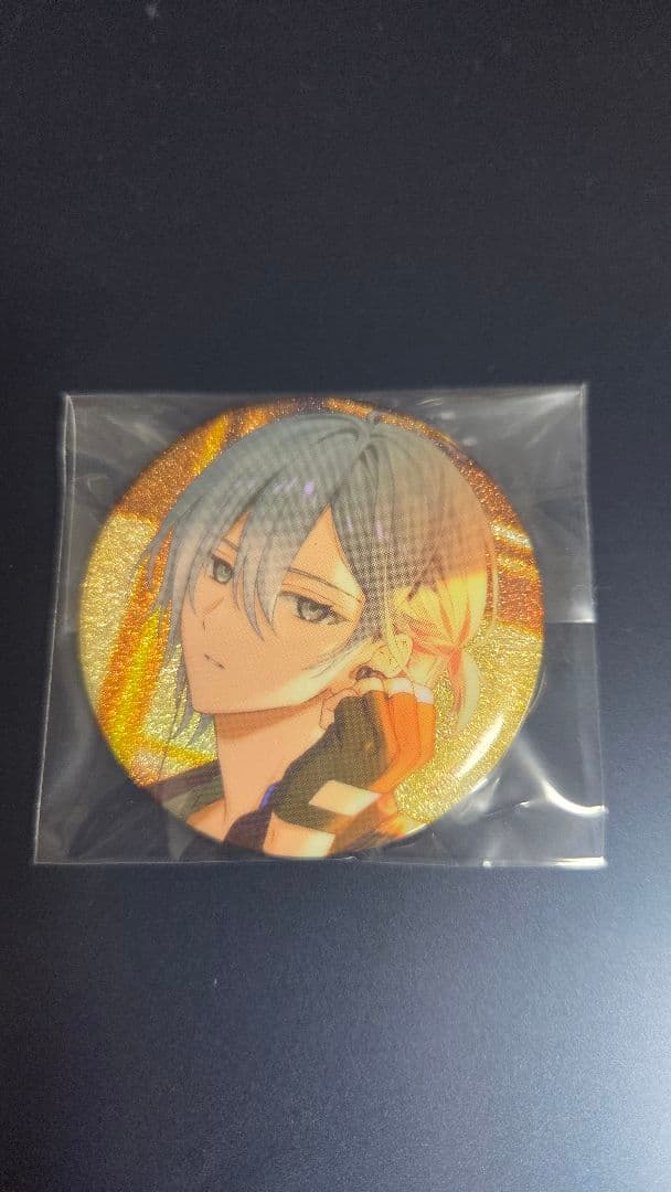 エイトリ 缶バッジ 蜂乃屋凪 - メルカリ