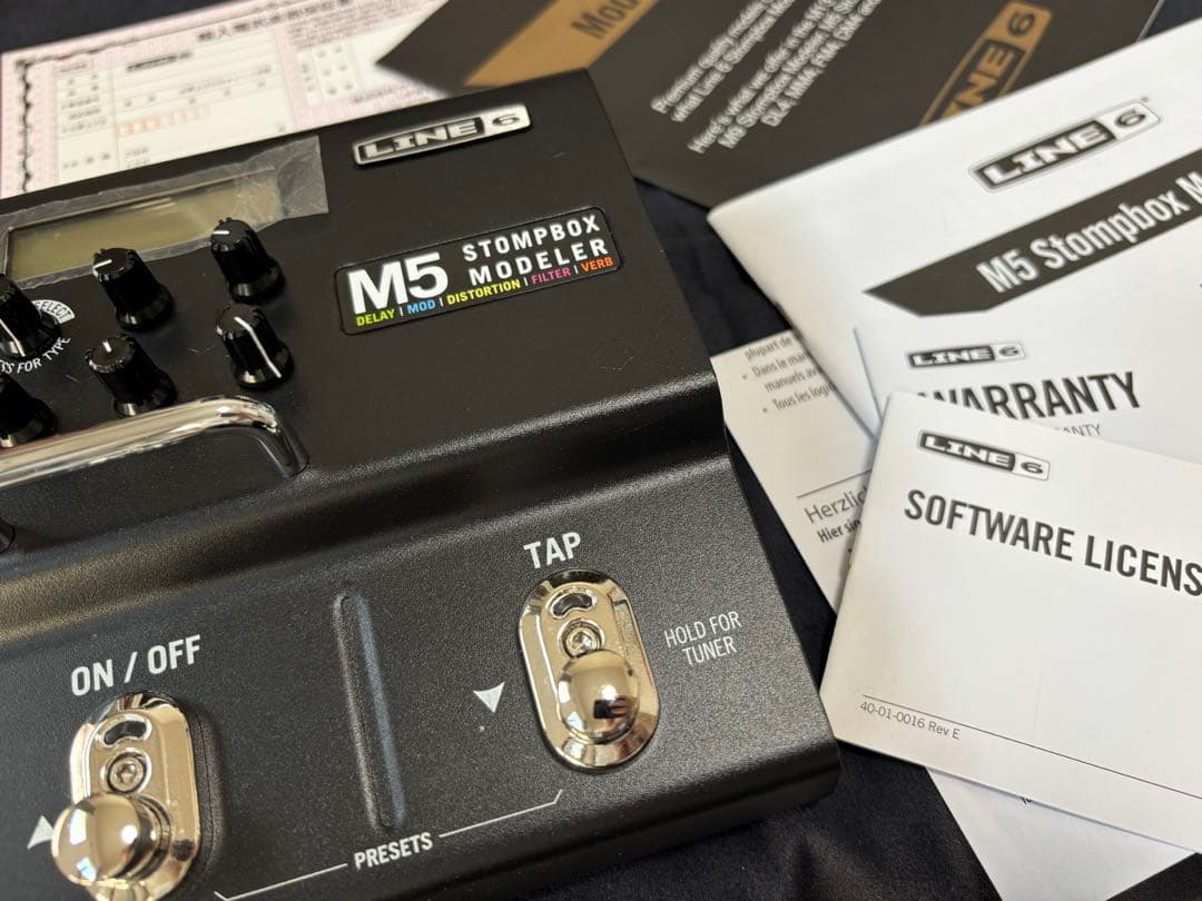 LINE6 M5 Stompbox Modeler 外箱付（アダプター欠品） Line 6. M5 stompbox modeler(箱➕アダプター付き)