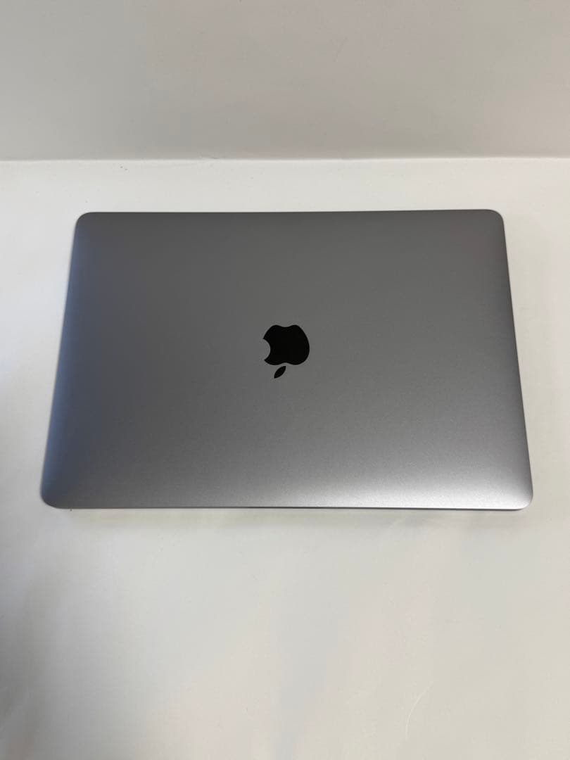 【美品】MacBook Pro 2020年式 16gb 512gb Amazon.com: Apple 2020 MacBook Pro with 2.3 GHz Intel Core i7 (13