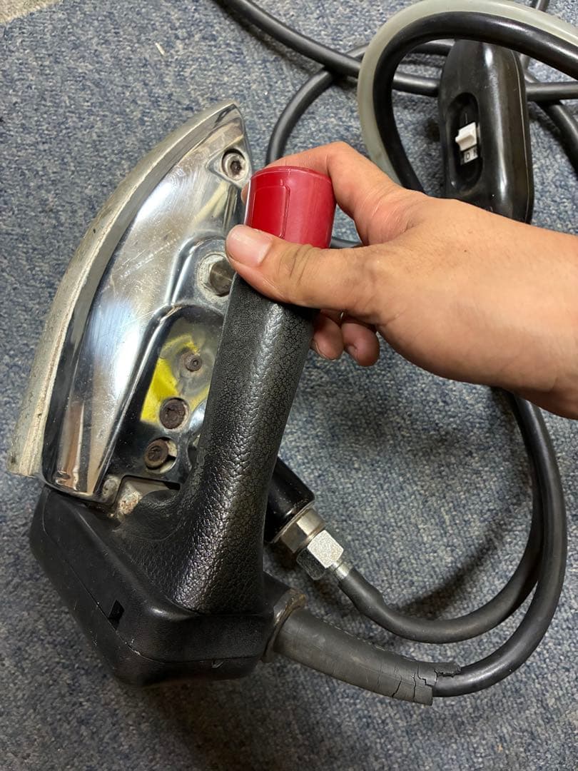 直本工業 ハイスチームアイロン 台セット 中古 業務用ナオモト 通電加熱OK