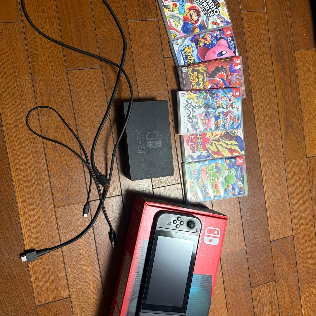 Nintendo Switch 本体 /黒 ゲームソフト付き Amazon.co.jp: Nintendo Switch 本体 (ニンテンドースイッチ) Joy-Con