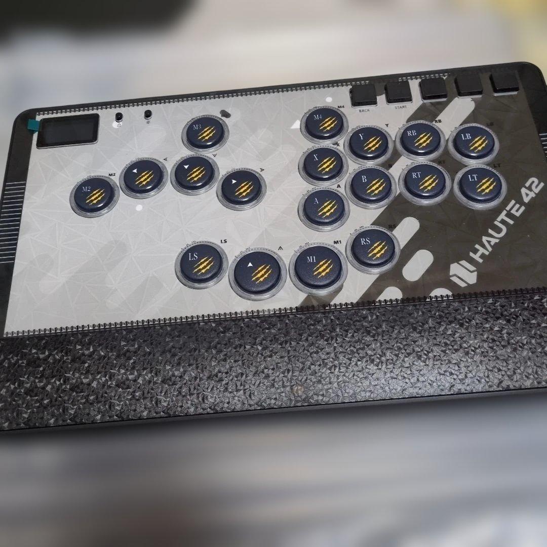 Haute42 HautePad C−AT Haute42 Hautepad C-AT レビュー ～”エントリーモデル”の皮をかぶった