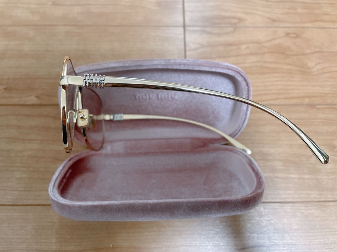 ミュウ オンブレ サングラス eyewear メガネ 正規品 ミウッチャ プラダ
