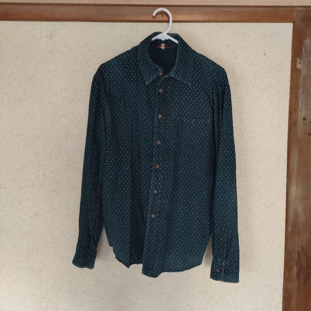 パラスパレス長袖シャツ - メルカリ