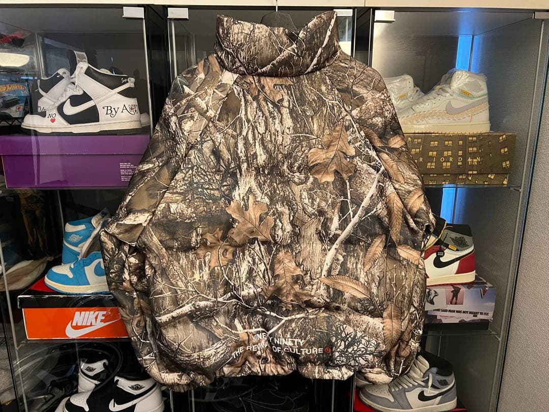 9090 ダウンジャケット リアルツリー - メルカリ