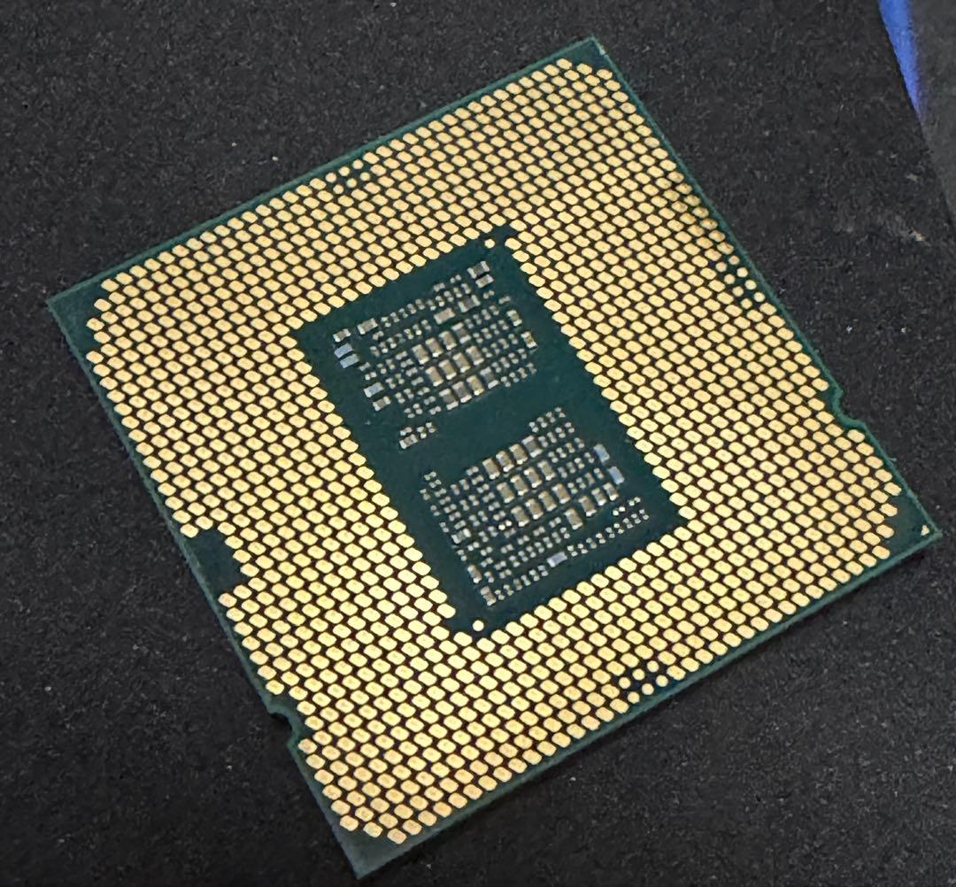 CPU Intel Core i7-10700F CPU 2.90GHz