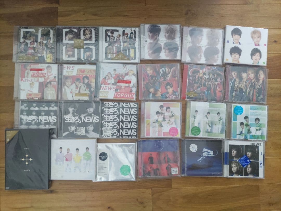 NEWS シングル アルバム まとめ売り NEWSシングル・アルバム まとめ売り - メルカリ