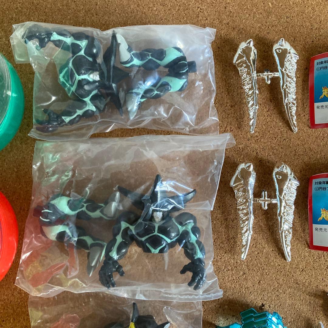 ウルトラマン 超闘士激伝 消しゴム フィギュア 人形 ウルトラ 怪獣 4体