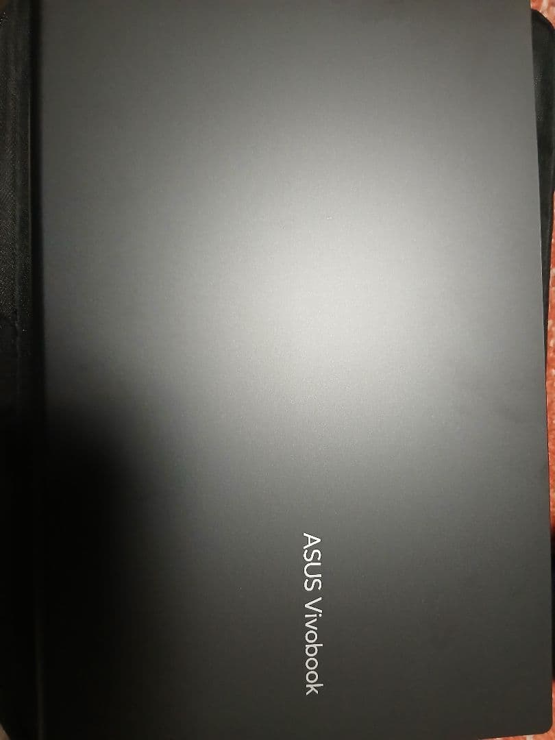 ASUS Vivobook X515MA ノートPC ASUS VivoBook 15 (X515MA-WBC01T) - Celeron N4020 · UHD Graphics