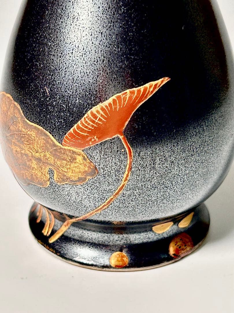 明治の名工 加藤五輔 錆釉蓮雀文小花瓶 瀬戸黒 美濃焼 瀬戸焼 - メルカリ