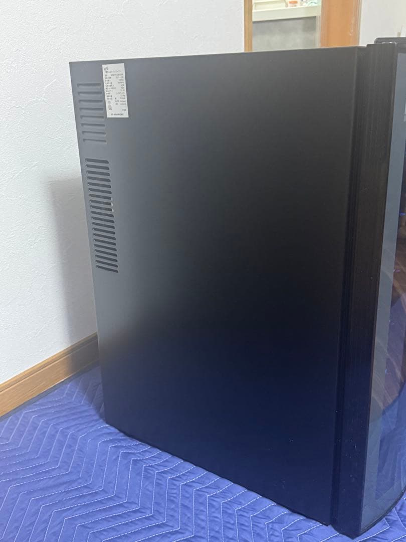 《良品格安》WIEワインセラー　WIWCTE12BFGADX 32L 12本収納