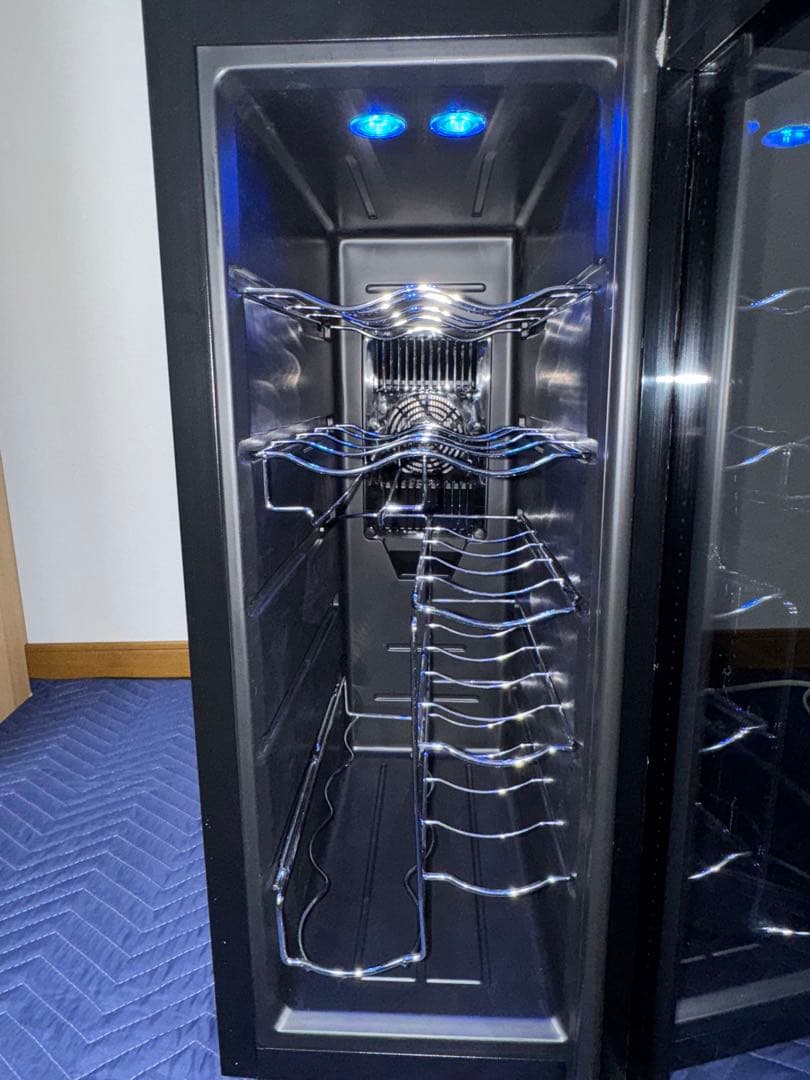 《良品格安》WIEワインセラー　WIWCTE12BFGADX 32L 12本収納