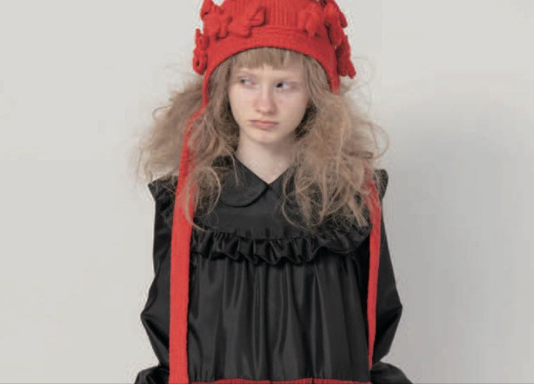 コムデギャルソンガール 赤帽子 新品未使用 コムデギャルソンガール リボン付ニット帽 赤 - メルカリ