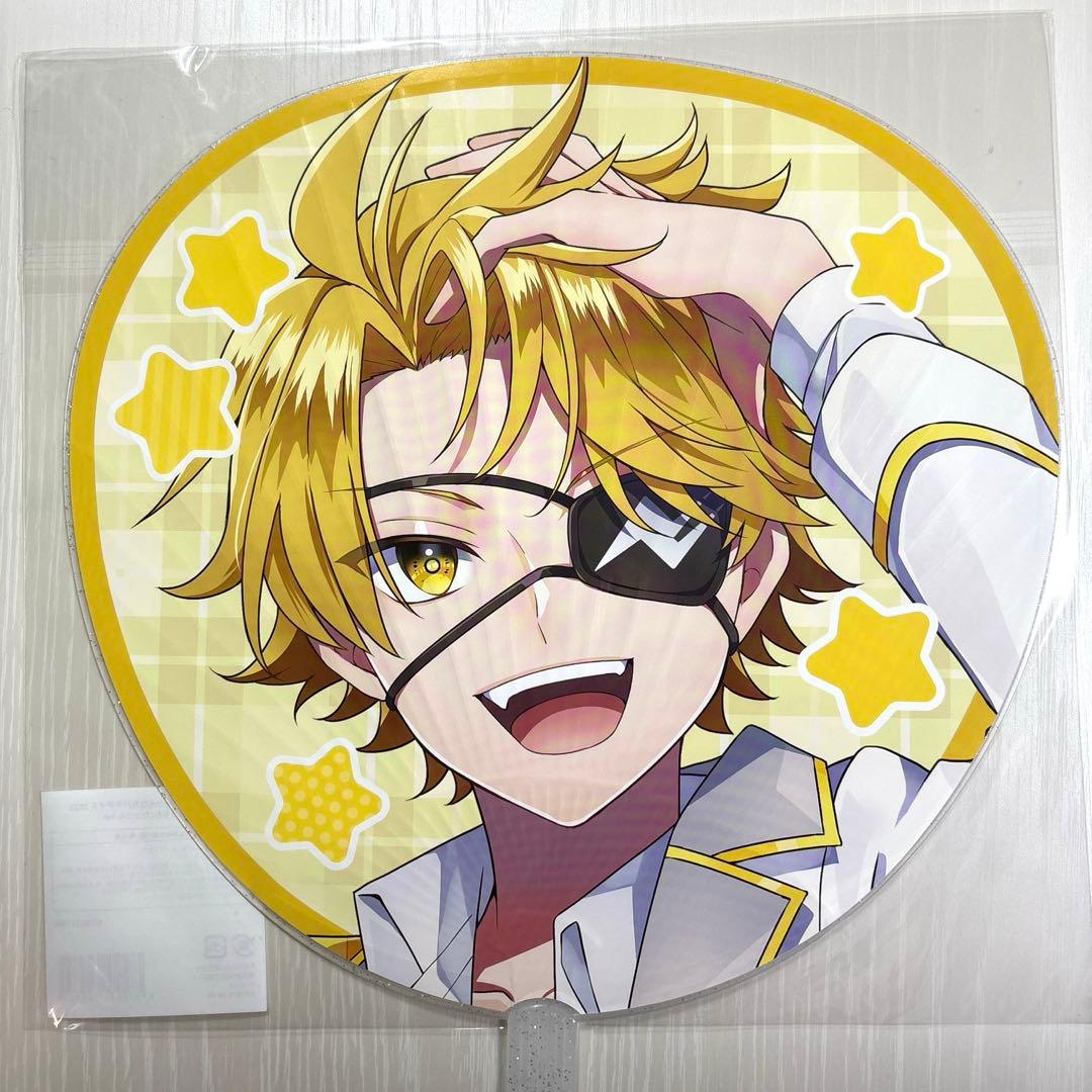 カラフルピーチ からぴちパラダイス たっつん うちわ - メルカリ