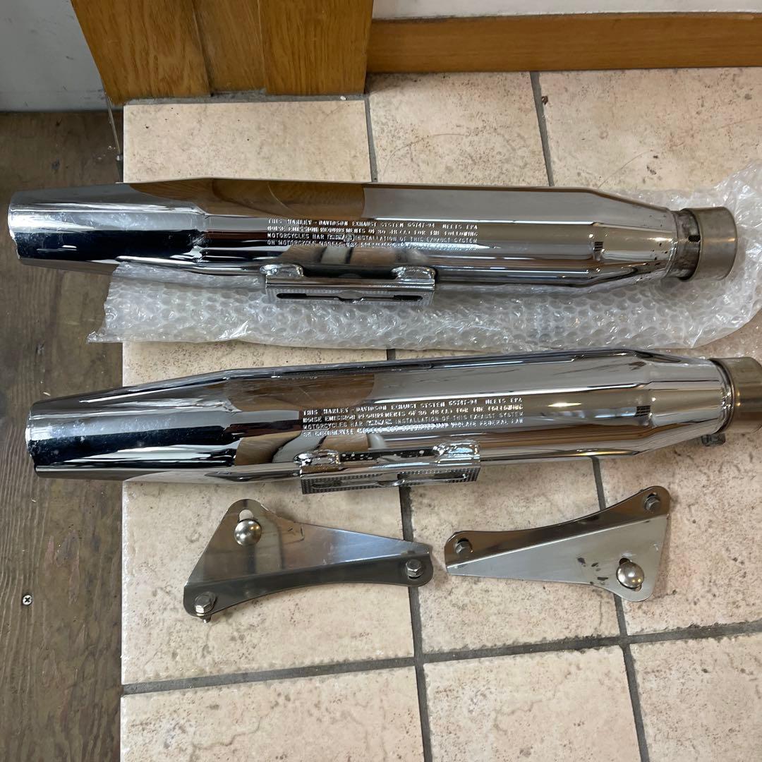 ハーレークロームマフラー北米純正 65747-94