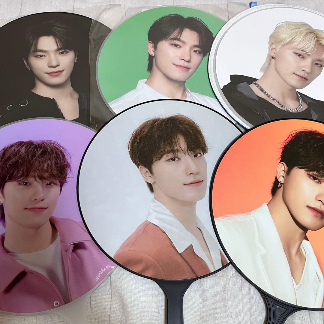 SEVENTEEN セブチ ディノ うちわ 6枚セッ - メルカリ