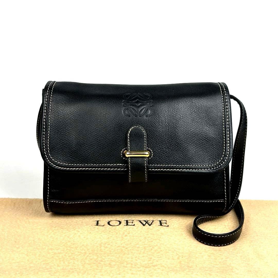 【美品】ロエベ　アナグラム　ショルダーバッグ　ゴールド金具　ステッチ　レザー　黒 LOEWE ロエベ アナグラム ショルダーバッグ レザー レディース