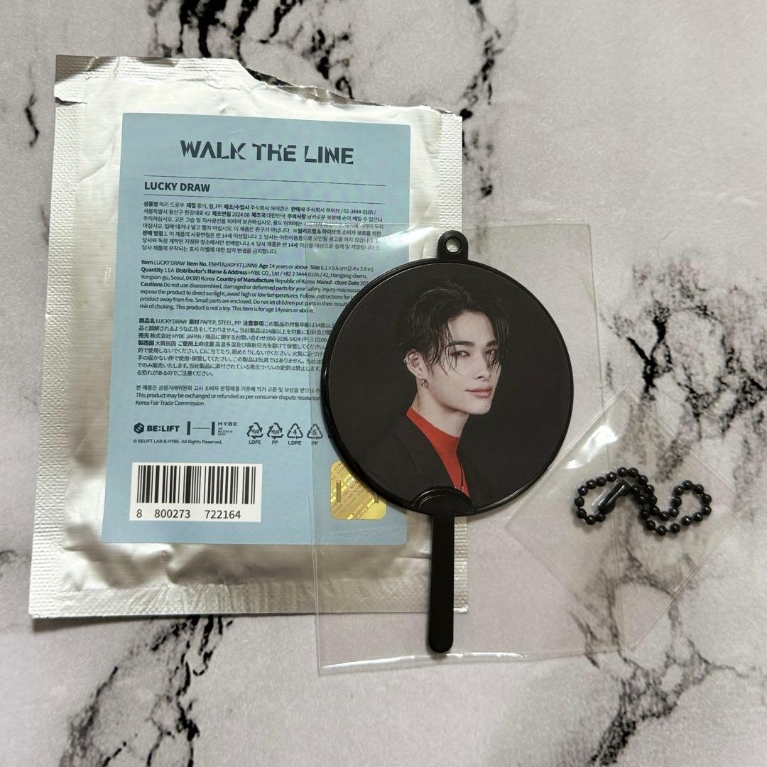 ENHYPEN WALK THE LINE ニキ ラキドロ ミニうちわ - メルカリ