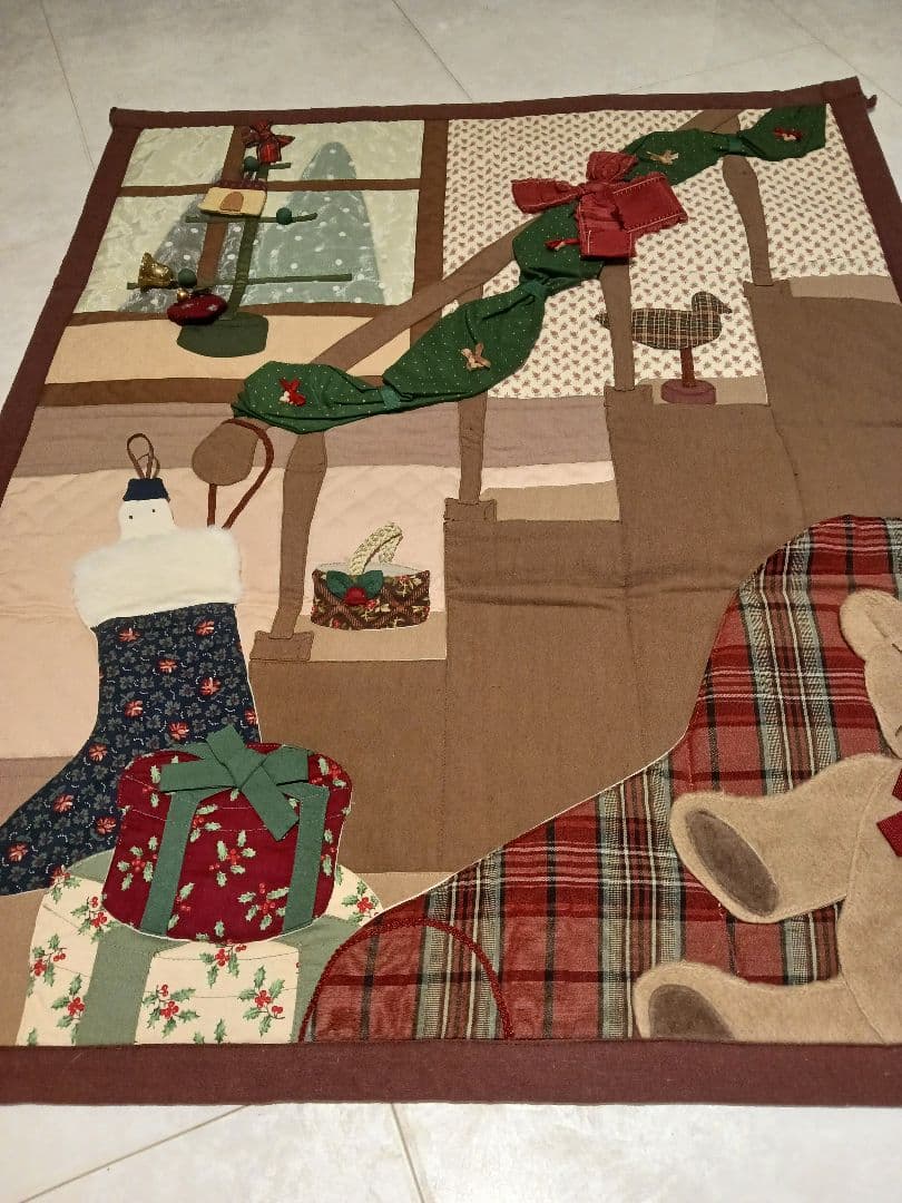 パッチワーク クリスマス 壁掛け収納ポケット MANYさんの作品