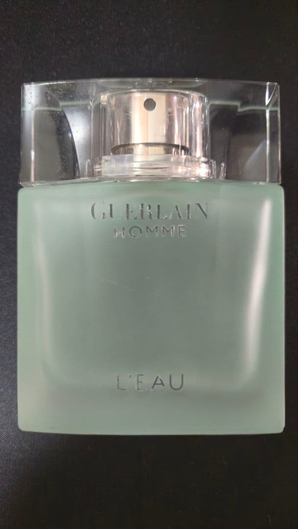 ゲラン オム ローGuerlain L'Eau 男性用香水 ゲラン / ゲラン オム ロー ボワゼの公式商品情報｜美容・化粧品情報は