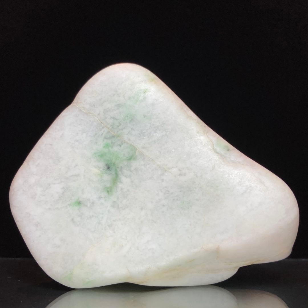 糸魚川翡翠　アルビタイト由来の美翡翠　原石　348.3ｇ