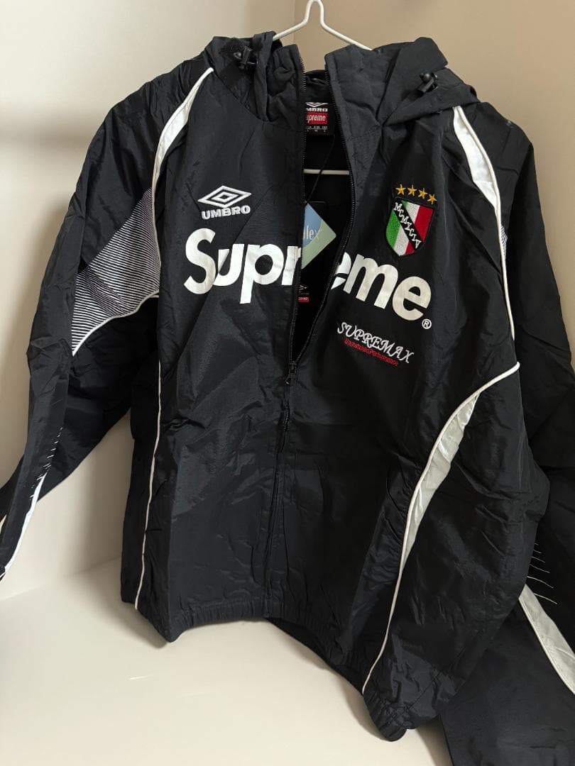 Supreme ブラック ナイロンジャケット　M Supreme◇Supreme シュプリーム ナイロンジャケット/M/ナイロン/BLK