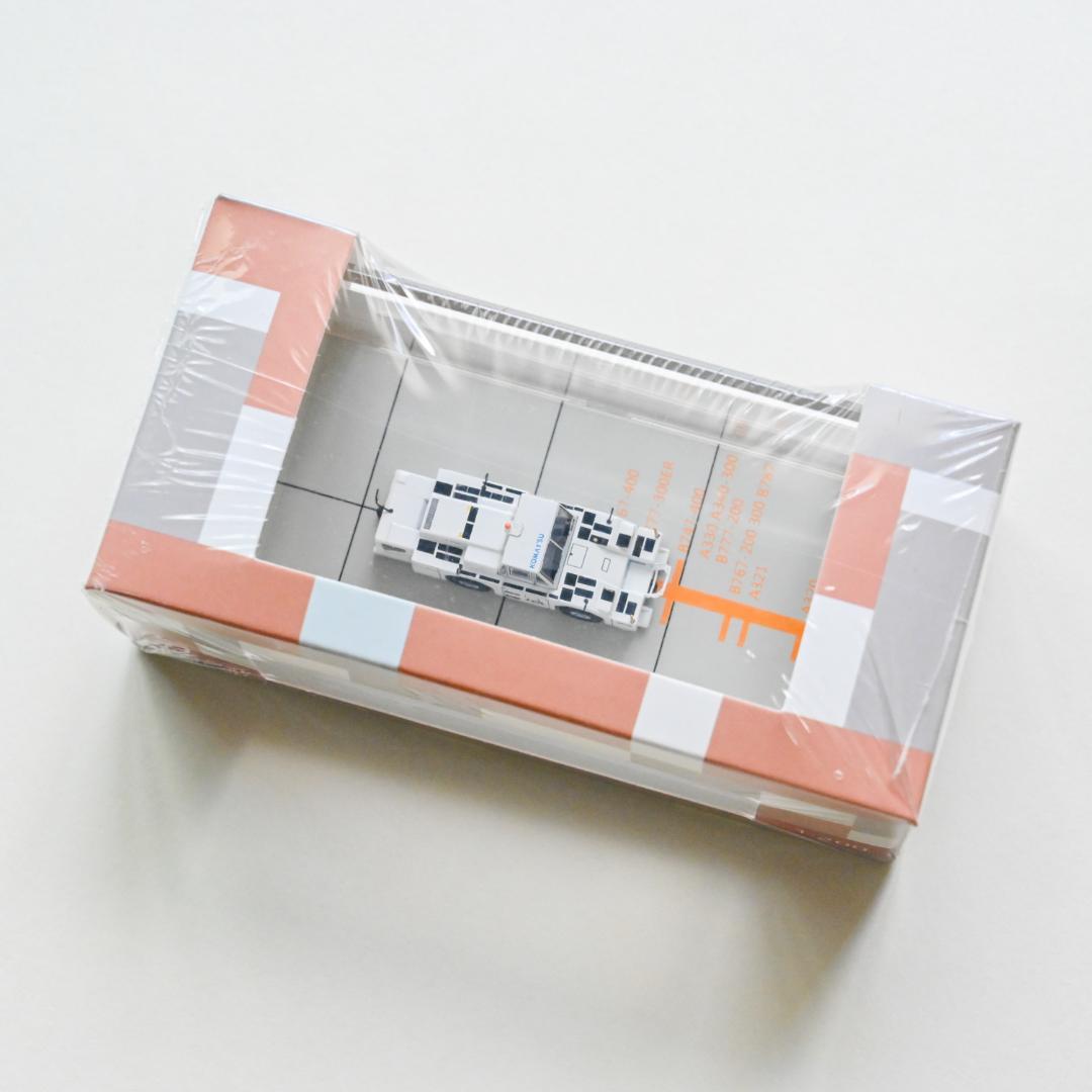 JAL トーイングカー コマツ WT500E JC Wings 模型 1/200 - メルカリ