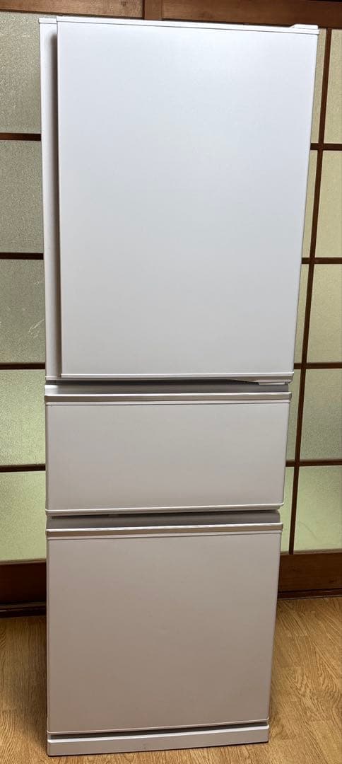 【たのメル便】ノンフロン冷凍冷蔵庫MR-CX27G-W 272L 2021年度 たのメル便】ノンフロン冷凍冷蔵庫MR-CX27G-W 272L 2021年度 たのメル