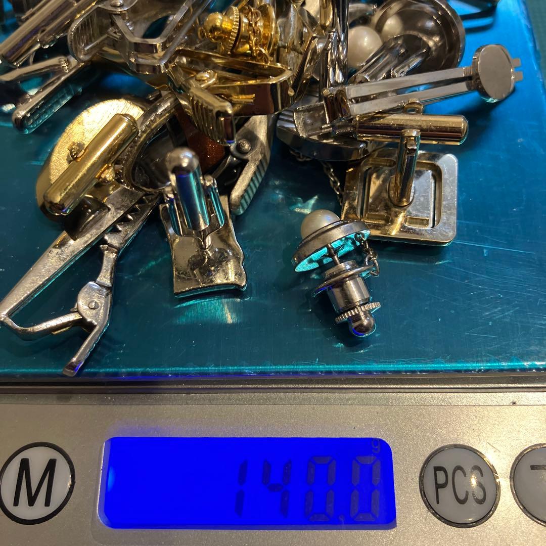 カフスボタン ネクタイピンまとめ売り - メルカリ