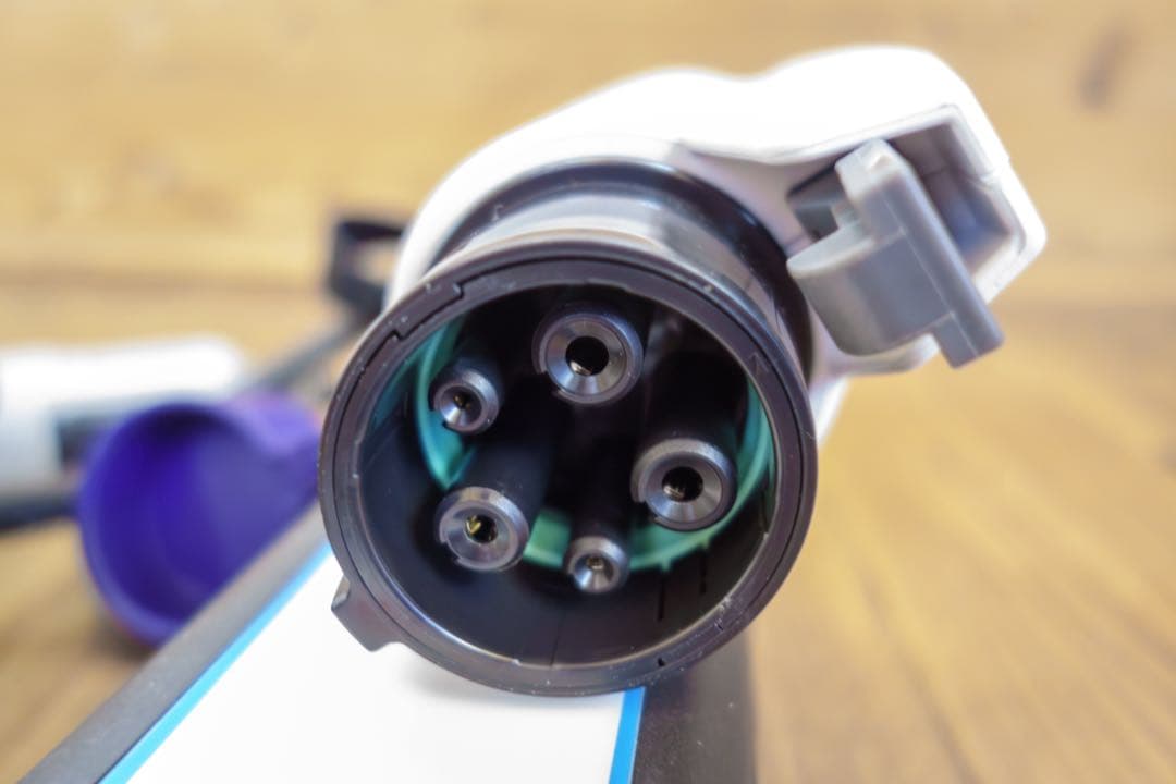 日産純正 EV充電ケーブル 200V 7.5m（専用バッグ・説明書付）