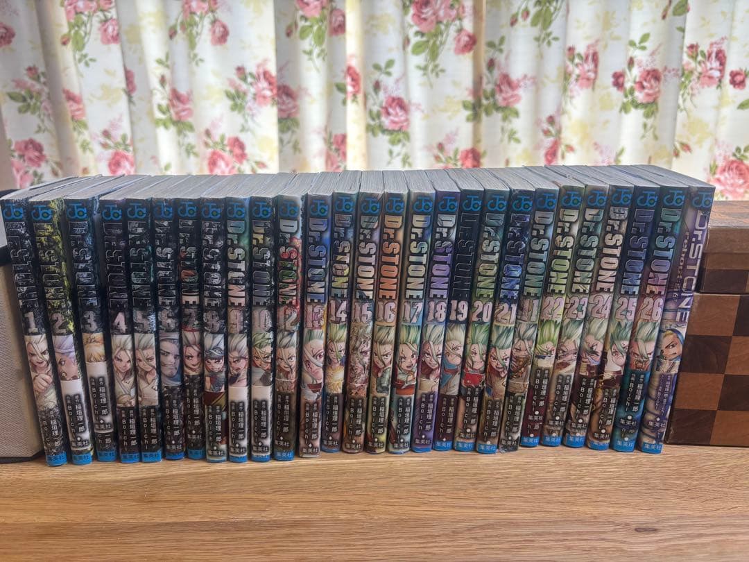 Dr. STONE 全巻セット 1巻〜26巻 ドクターストーン Dr.STONE 全巻(1から26巻➕1)セット - メルカリ