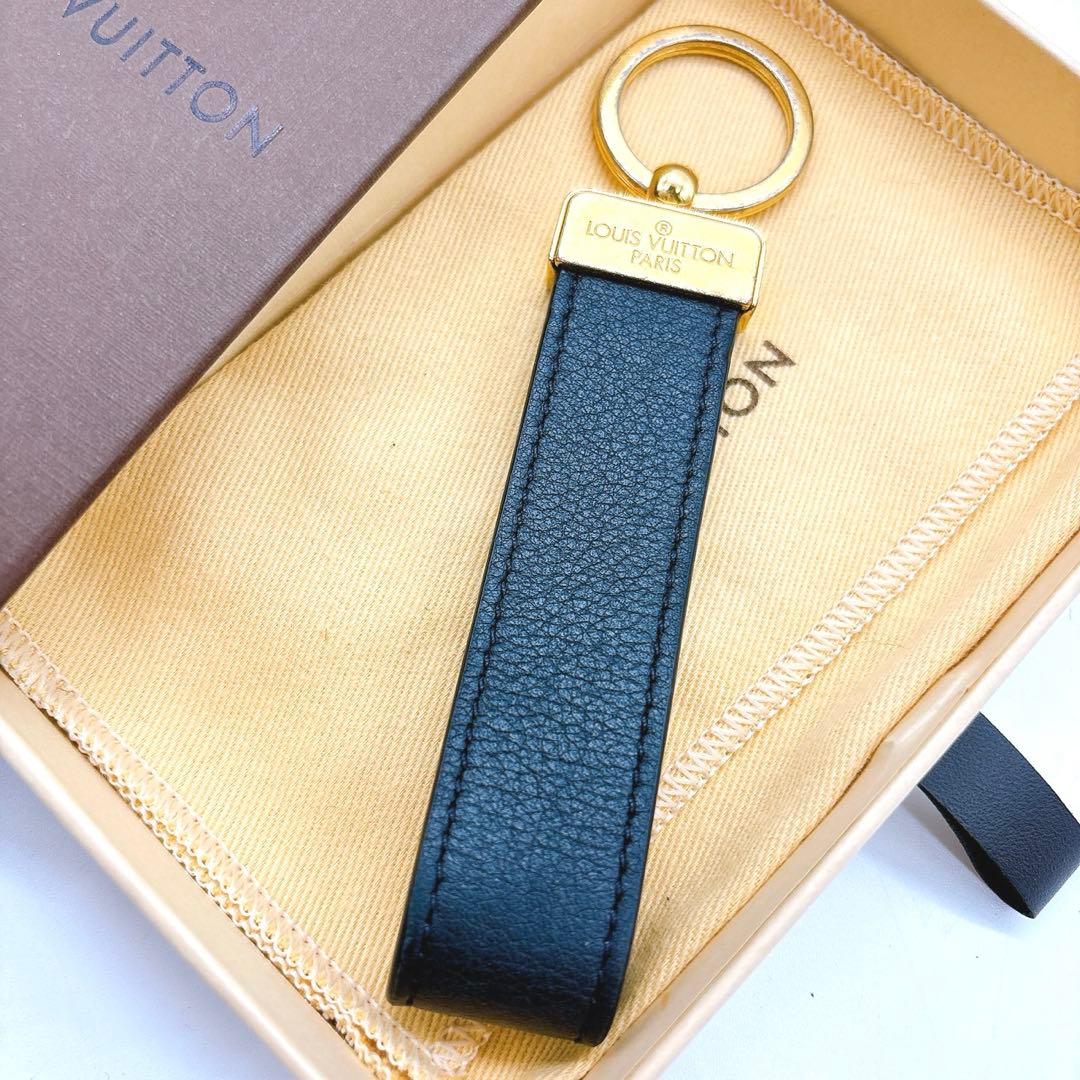 LOUIS VUITTON ポルト クレ・ドラゴンヌ クルーザー フラワー - メルカリ