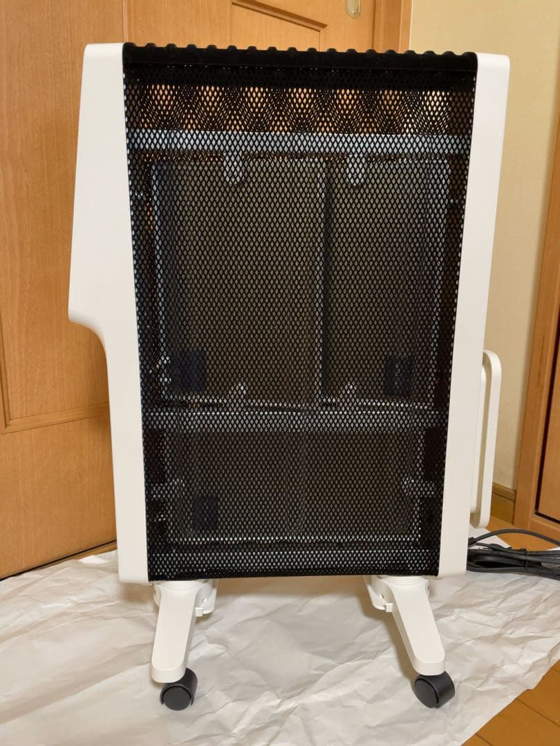 ☆たぷ様☆ siroca 遠赤軽量ヒーター SN-M451・2024年製 遠赤軽量ヒーター かるポカ SN-M451 | シロカオンラインストア