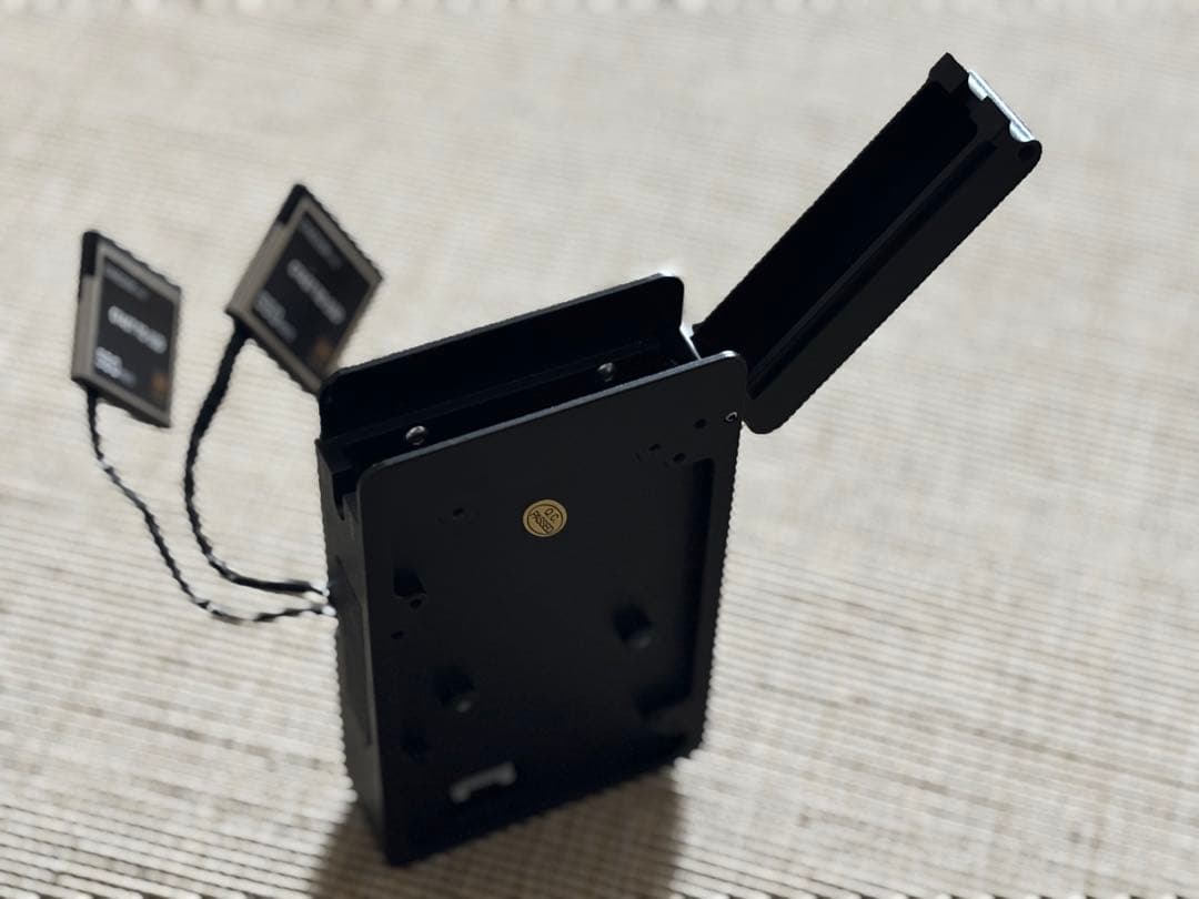 blackmagic URSA mini pro4.6K用 SSDレコーダー