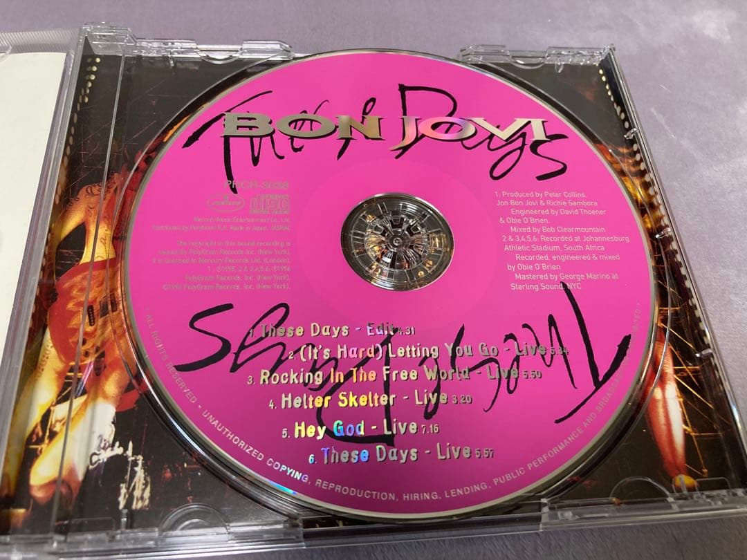 レア bon jovi 直筆 サイン CD ボンジョビ ボンジョヴィ - メルカリ